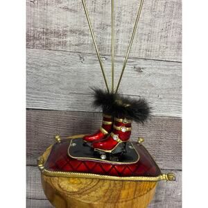 Vintage Enamel Cloisonné Gold Red Fur Boots Photo Card Holder Christmas Oz Gift